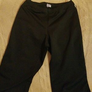 Previously loved women's Avia yoga pants